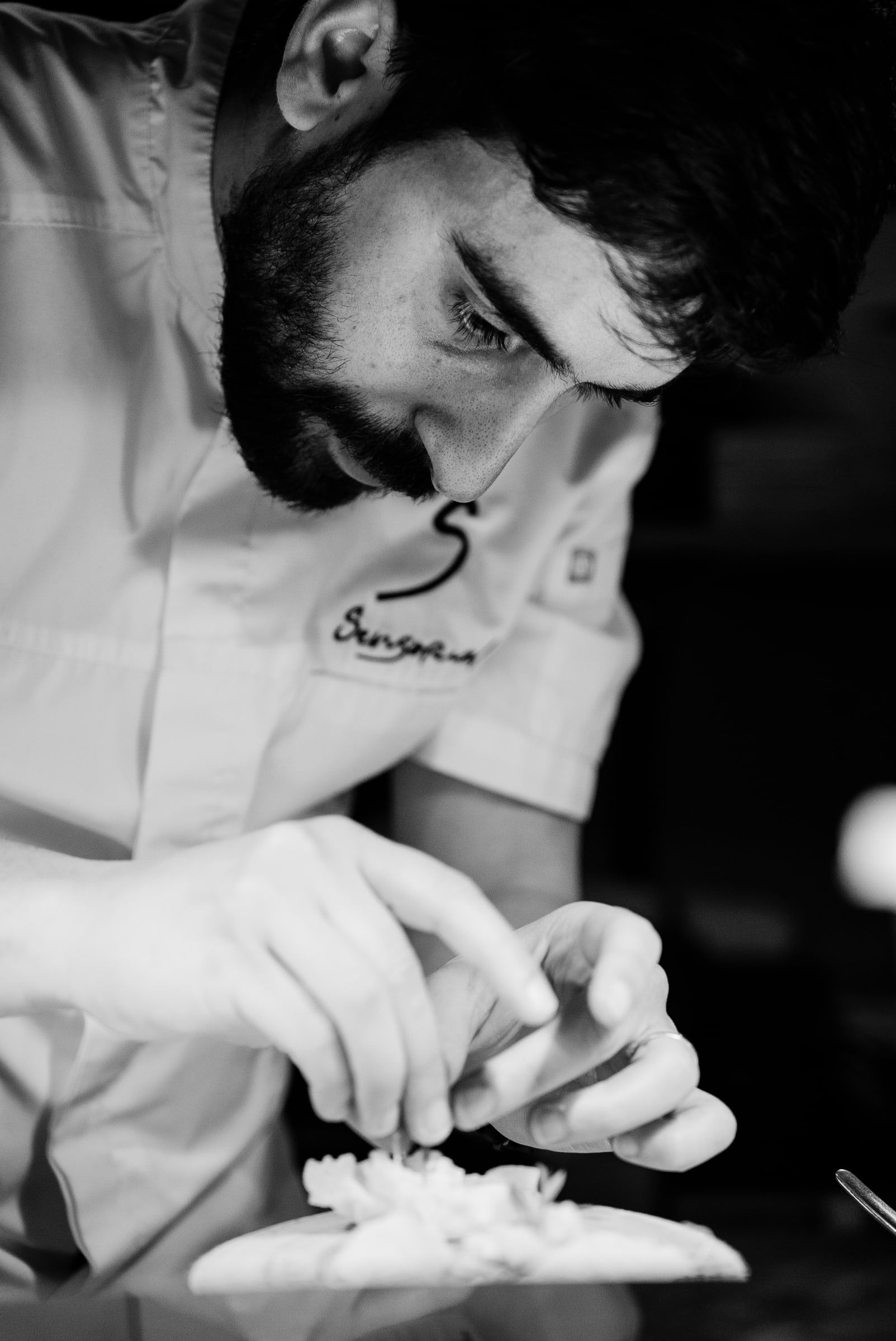 The chef plating